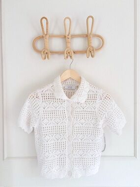 LOCK White Crochet Short-Sleeve Button Front Blouse